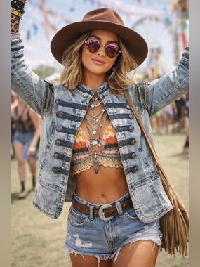 GUESS Premium Special Limited Edition Military Jean Jacket Women’s Medium